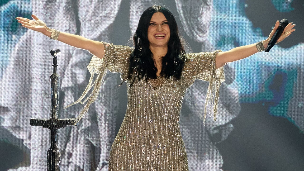 Concierto de Laura Pausini en el pabell&oacute;n Navarra Arena de Pamplona que supone el inicio de su gira mundial Yo Canto World Tour 2026/2027. I&Ntilde;IGO ALZUGARAY