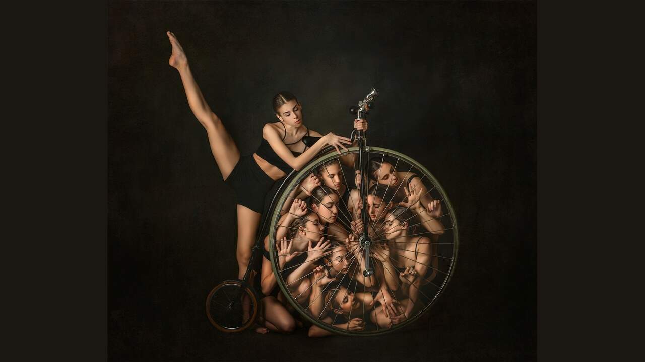 El fotógrafo navarro que aspira al trono mundial con una imagen de la opresión en Afganistán