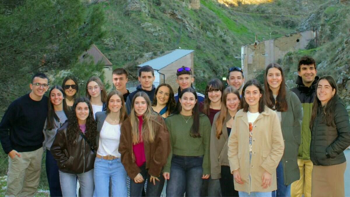 El pueblo de Navarra donde 20 jóvenes han revolucionado la Semana Santa