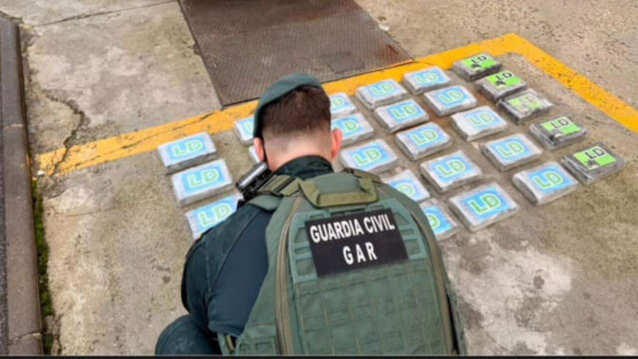 Un control en Vera saca a la luz 35 kilos de cocaína escondidos en un vehículo