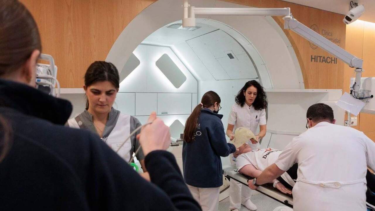 La Clínica Universidad de Navarra confirma el éxito de su protonterapia contra el cáncer seis años después