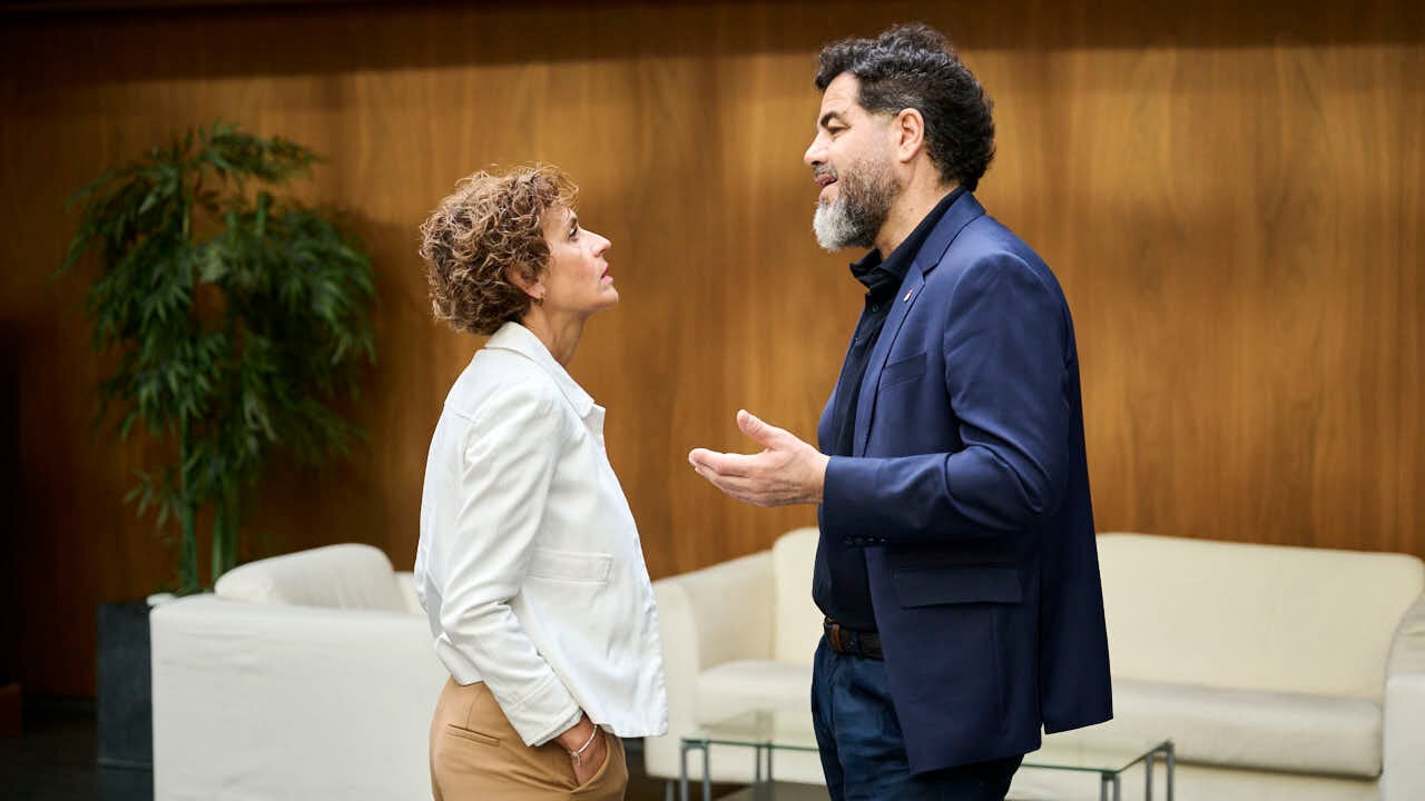 Un juzgado admite a trámite una querella contra el socialista Alzórriz por presunto cohecho y tráfico de influencias