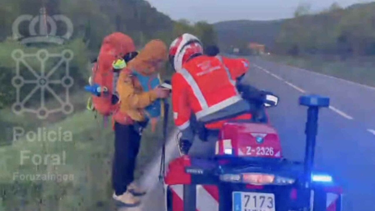 La tecnología salva a un peregrino agotado en Navarra: así ha logrado comunicarse con la Policía Foral