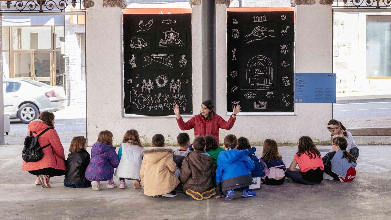 Más de 2.400 personas participan en un proyecto que acerca el arte contemporáneo a toda Navarra