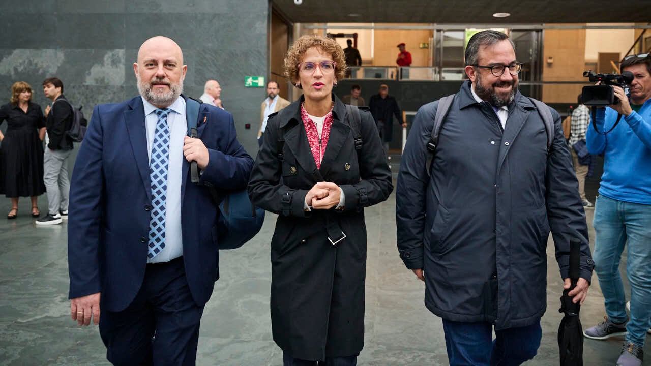 El Gobierno de Chivite se aplaude por los datos del paro, pero casi 8 de cada 10 contratos son temporales