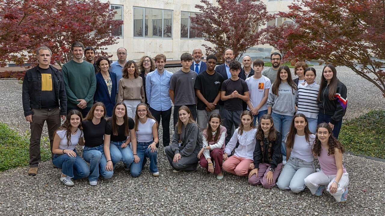 Alumnos de tres centros representarán a Navarra con proyectos sobre sueño, música clásica y curvas peraltadas