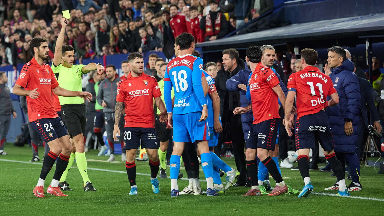 Partido de La Liga EA Sports entre CA Osasuna y Atl&eacute;tico Madrid disputado en el estadio de El Sadar en Pamplona. I&Ntilde;IGO ALZUGARAY