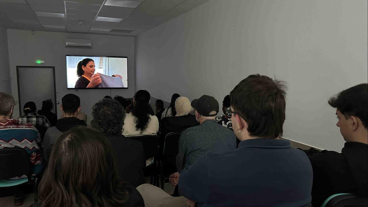 El centro navarro que presenta dos documentales sociales hechos por sus alumnos junto a distintas asociaciones