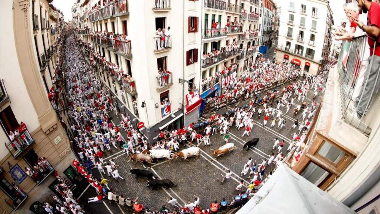 La alcaldesa que reta a San Fermín al presumir de sus encierros: “Pamplona va a quedar en segundo lugar”