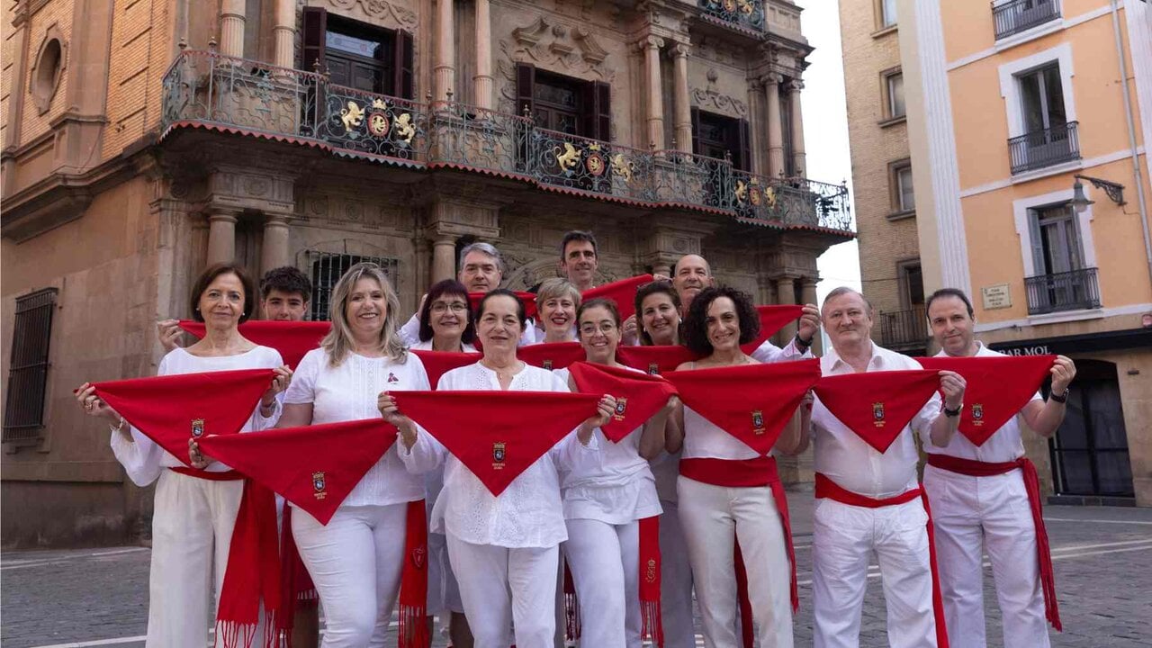 Componentes de la Coral de Santiago. AYUNTAMIENTO DE PAMPLONA