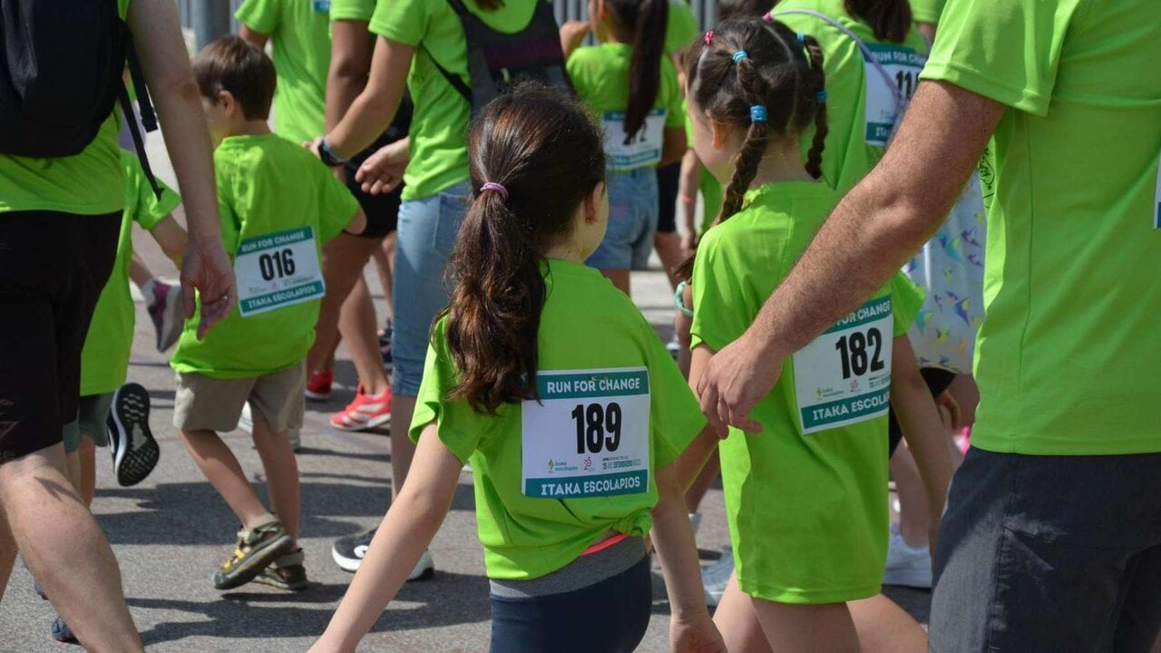 Deporte, zumba y solidaridad en Pamplona: la carrera que ha unido a 400 personas