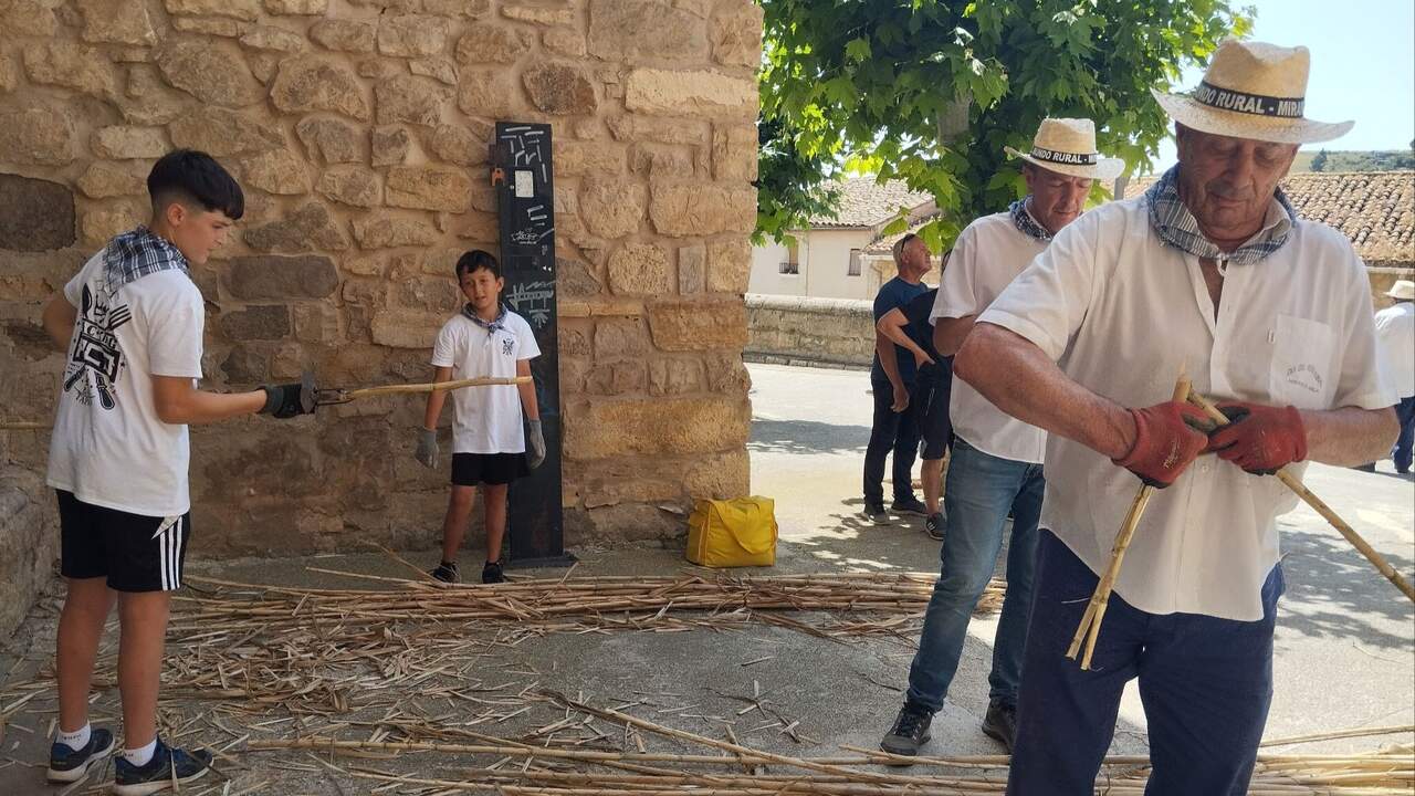 Descubre el pueblo de Navarra que iniciará el verano con pasacalles, escape room y tradiciones centenarias
