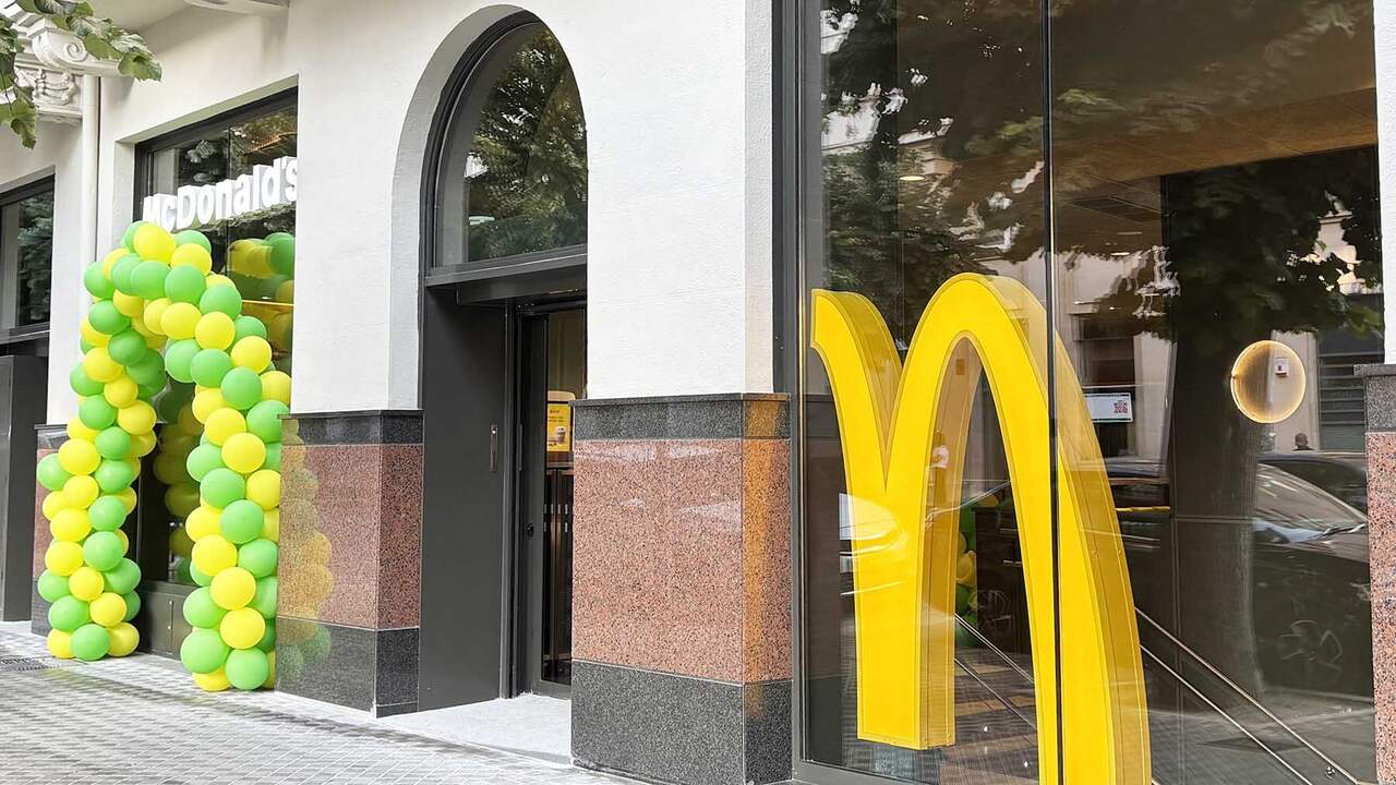 Mc Donalds contrata a 35 personas para su nuevo restaurante en pleno centro de Pamplona, que ya está abierto