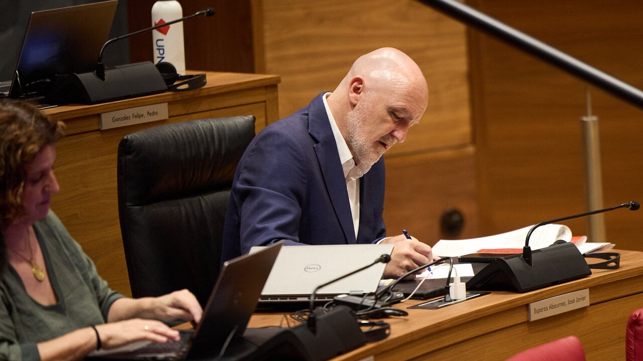 UPN pone en evidencia los incumplimientos de Chivite sobre la llegada del TAV a Navarra: 