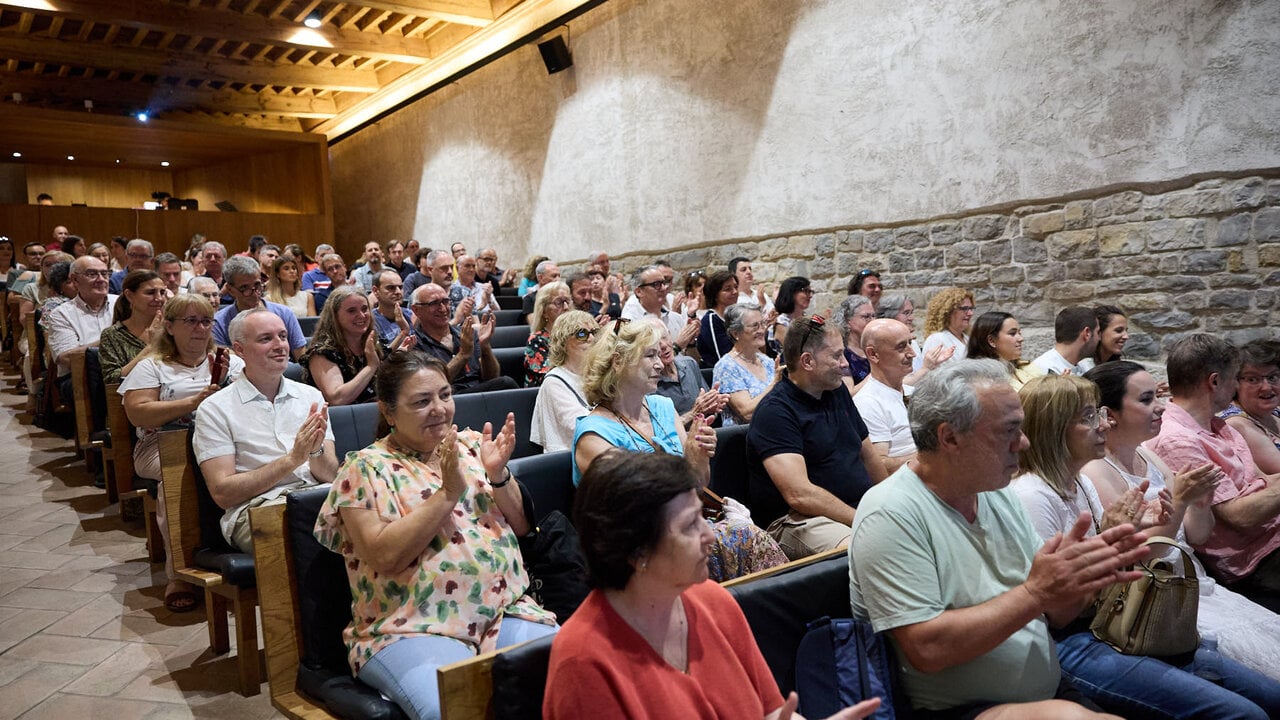 XVIII Certamen de Microrrelatos de San Ferm&iacute;n. I&Ntilde;IGO ALZUGARAY