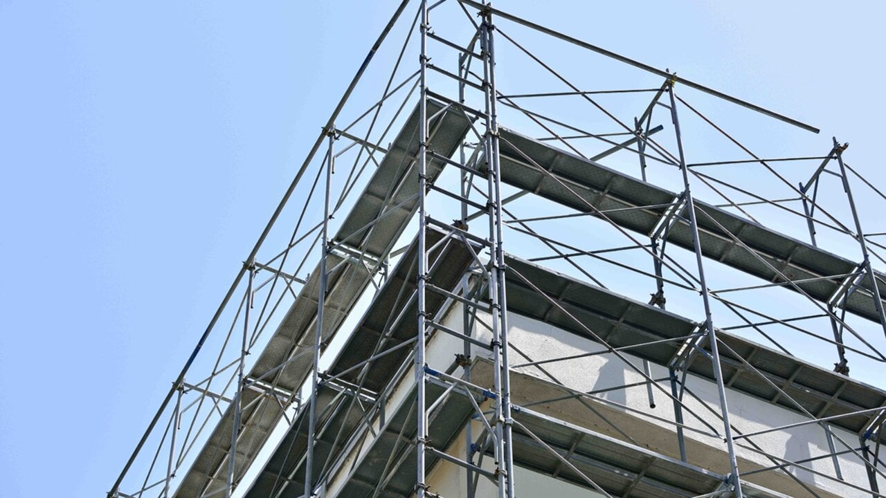 Las obras que deberán desaparecer de varias calles de Pamplona antes de que empiecen los Sanfermines