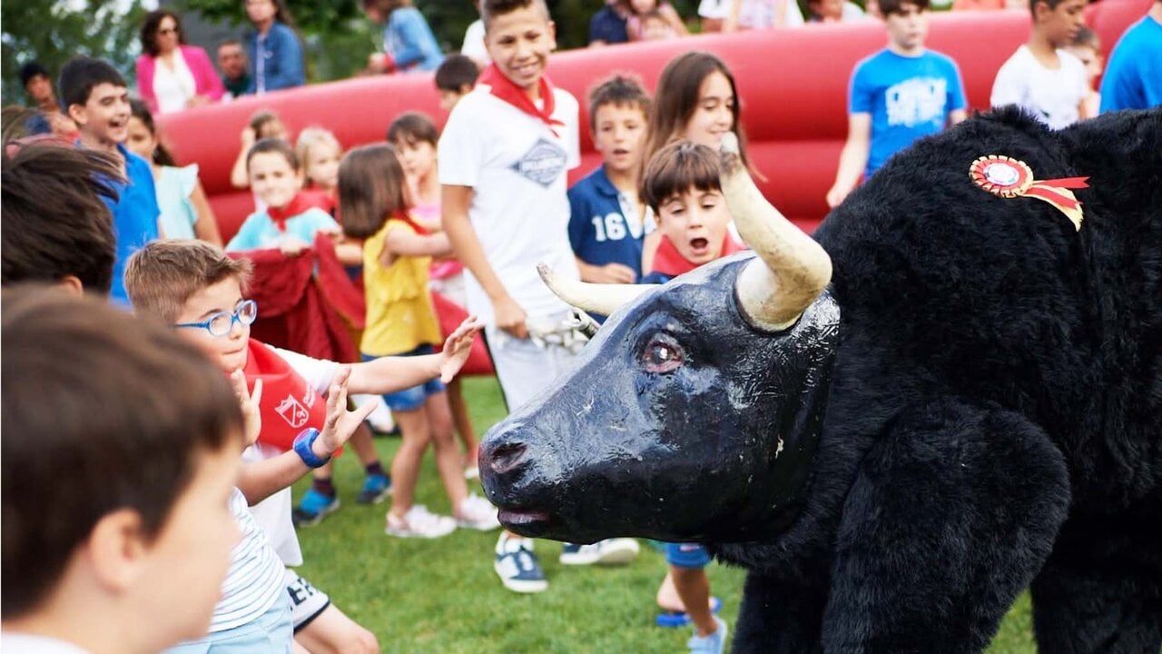 El club de Pamplona que organiza encierro y capea a pocas horas del Chupinazo de San Fermín