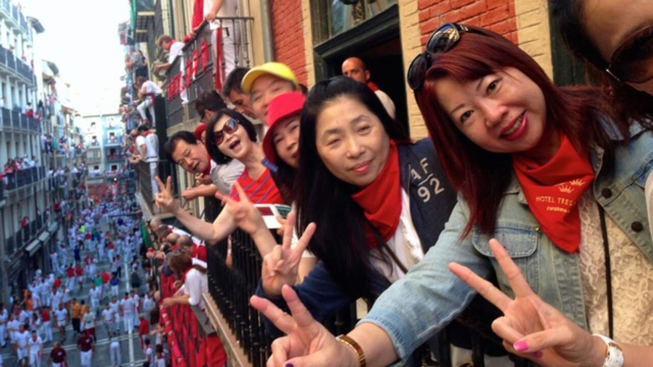 Estados Unidos, China y Japón empujan la ocupación de balcones para los encierros de San Fermín con cifras de récord
