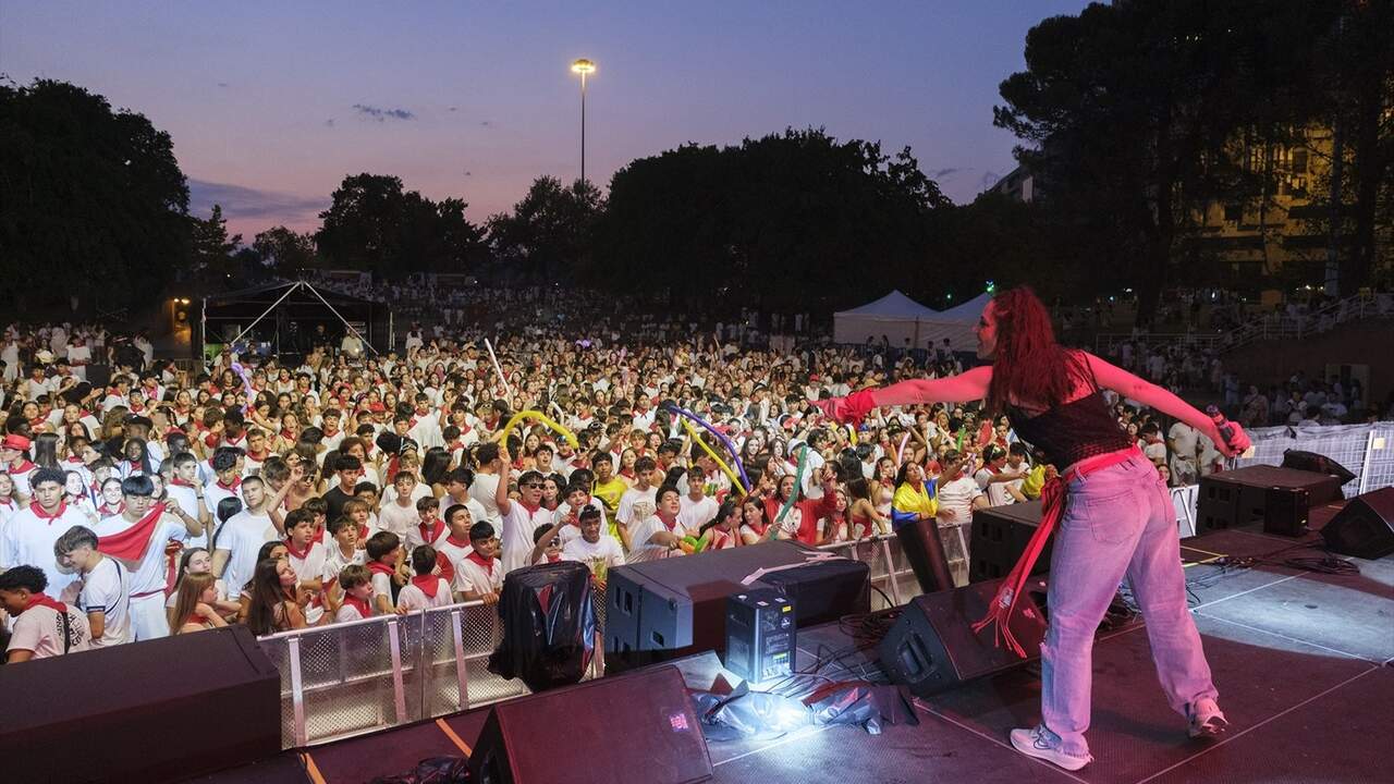 La alternativa festiva para adolescentes en Pamplona para San Fermín: música, baile, hinchables y punto seguro