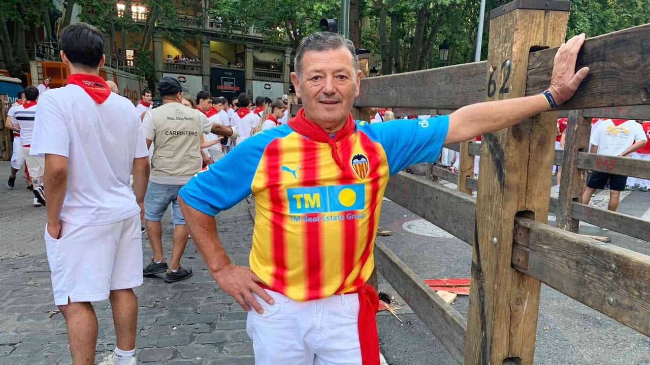 El corredor valenciano de 66 años que vuelve al encierro después de retirarse: “Es una droga sana que engancha”