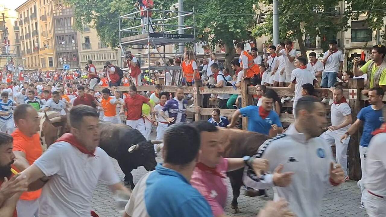 Captura del v&iacute;deo desde el callej&oacute;n.