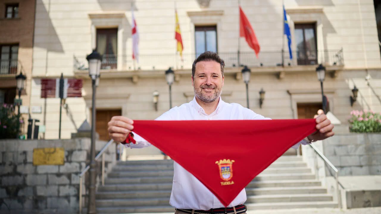 Alejandro Toquero, alcalde de Tudela. PABLO LASAOSA