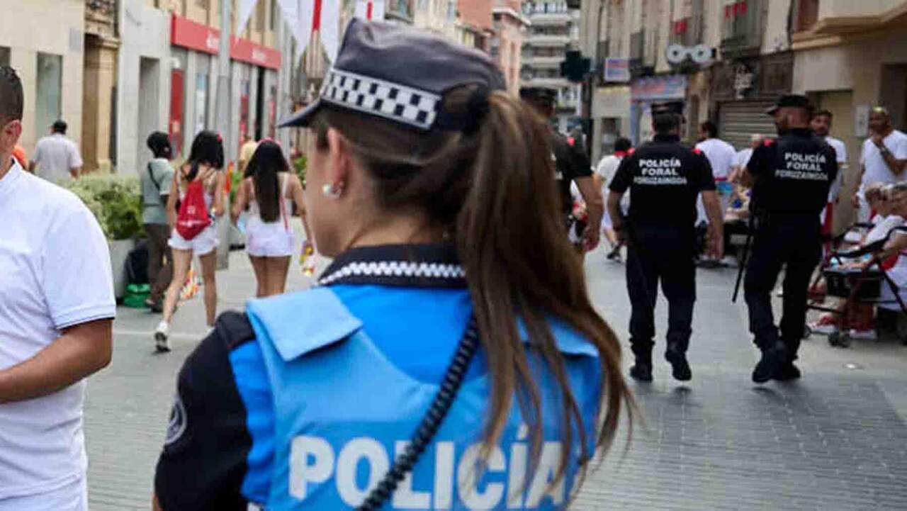 Detenido tras una persecución por las calles del centro de Tudela después de golpear a dos agentes