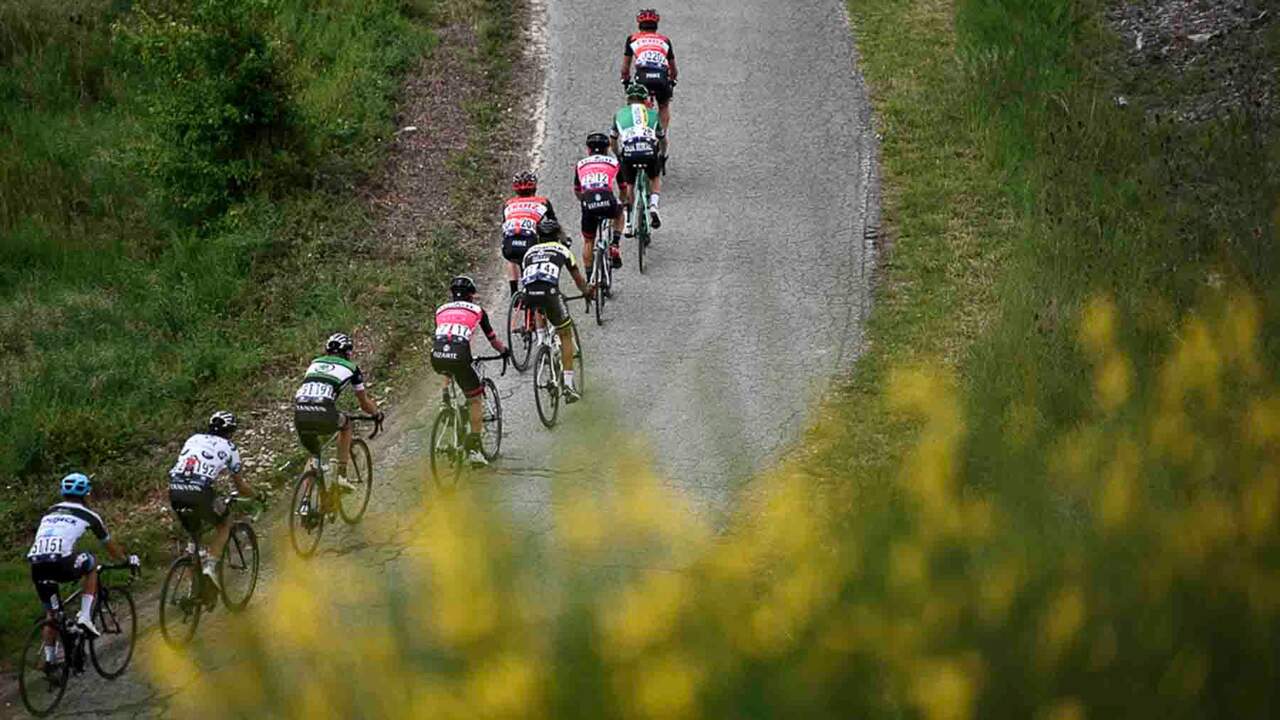 Detenido el propietario del coche implicado en la muerte de un ex ciclista profesional una semana después del accidente