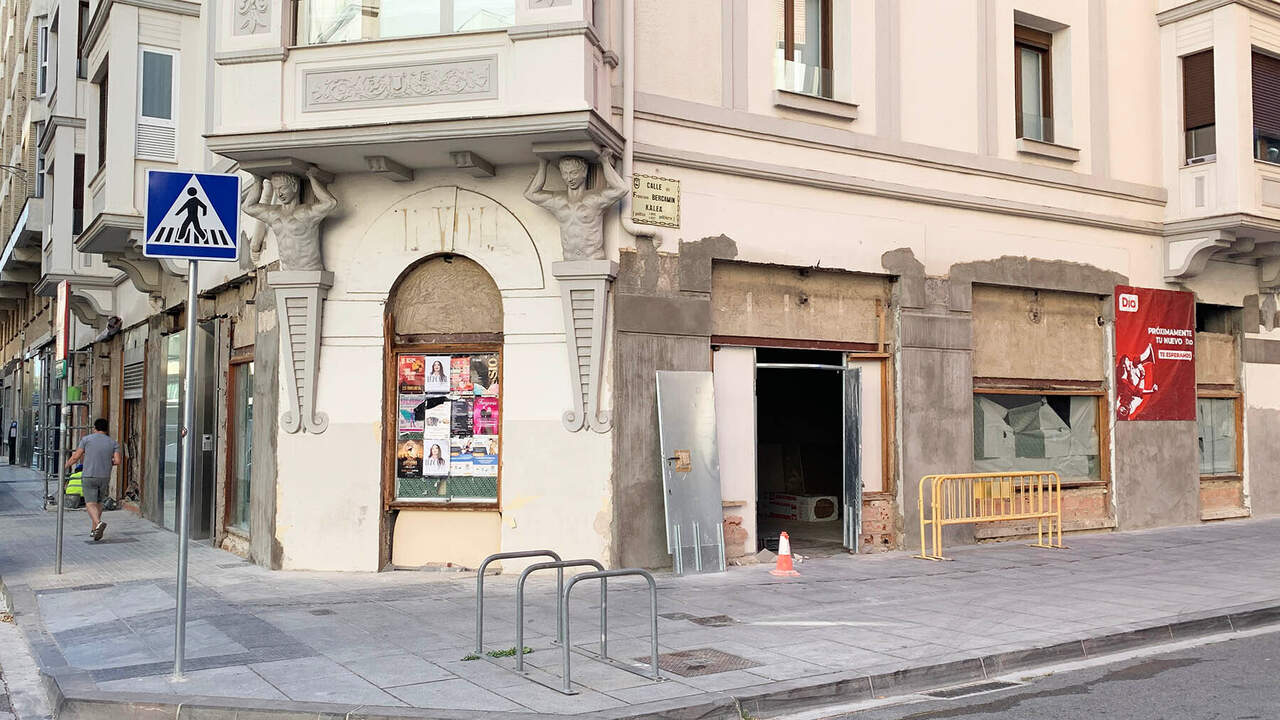 La histórica tienda de ropa textil hogar y decoración de Pamplona que se convierte en un supermercado