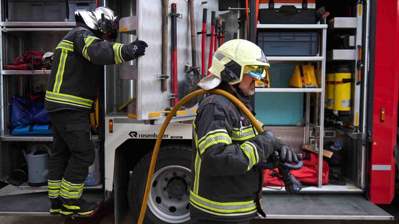 Tres personas hospitalizadas tras un incendio en un noveno piso de Tudela que ha obligado a rescatar a varios vecinos