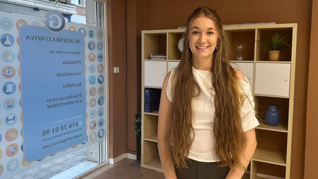 La academia de Pamplona que da el salto online con sus clases para Bachillerato: “Estudian desde casa, pero no están solos”