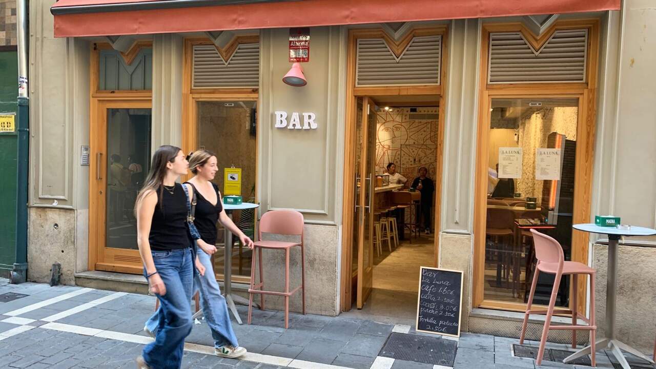 El nuevo bar que sustituye en un tiempo récord a la Casa de Fati en las calles del Casco Antiguo de Pamplona