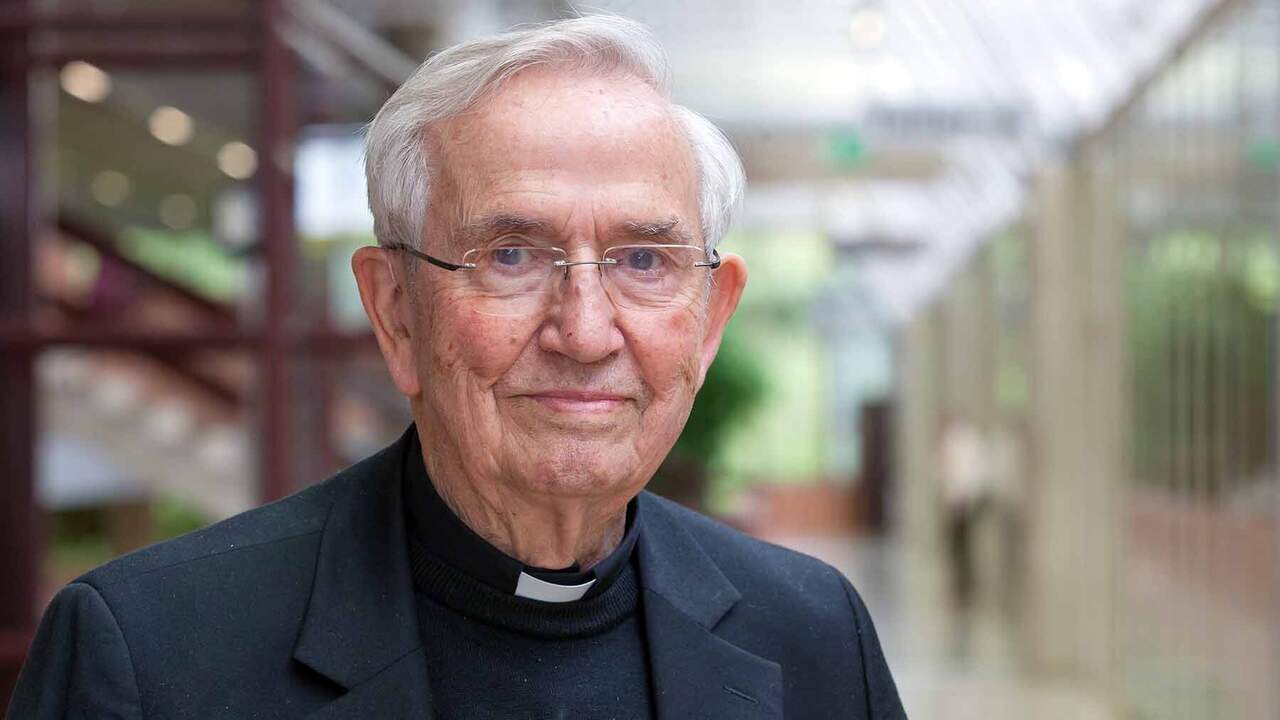 Muere César Ortiz-Echagüe, el hombre clave para conservar en Navarra el gran legado fotográfico de su padre