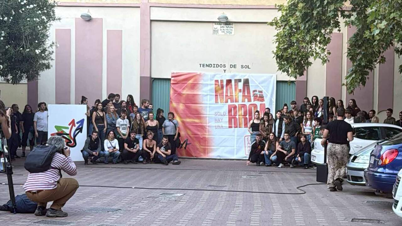 Fracaso rotundo de los cachorros proetarras de EH Bildu en Tudela: suspenden su manifestación por falta de asistentes