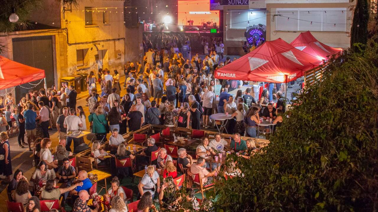 El festival de un pueblo de Navarra que ha reunido a 12.000 personas y atrae a miles de visitantes de fuera de la comunidad