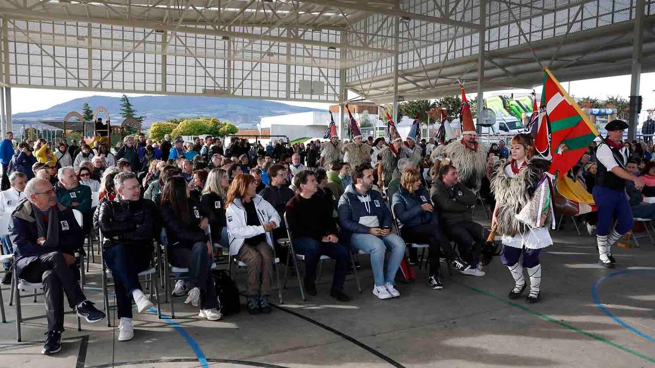 Chivite y Remírez plantan al Nafarroa Oinez pese al apoyo masivo de su Gobierno a la promoción del euskera
