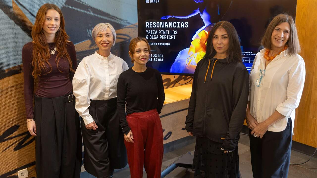 El flamenco llega de una forma nunca vista al Museo Universidad de Navarra con un espectáculo que transforma el vestuario