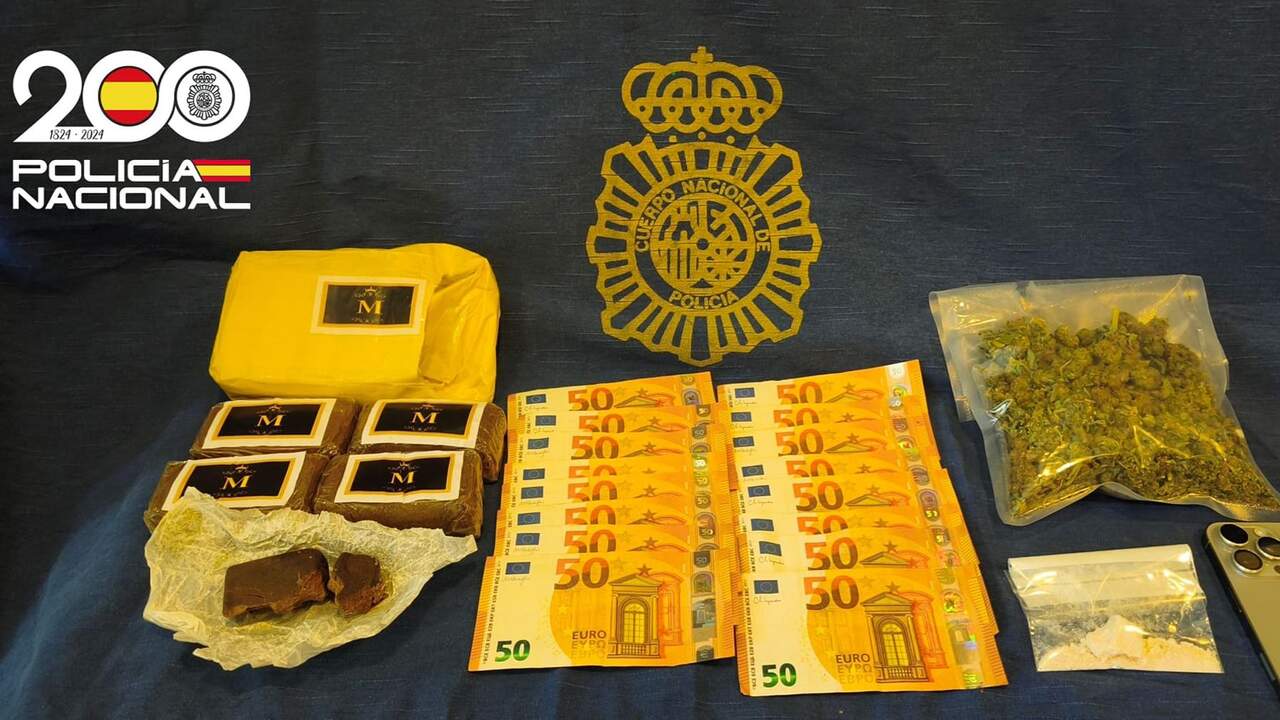 Dos detenidos en un barrio de Pamplona: esto es lo que ha encontrado la Policía Nacional en un registro antidroga