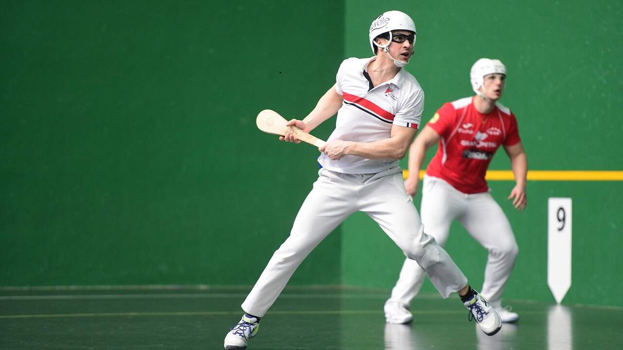 Un navarro se corona campeón del mundo en Argentina y lidera el gran papel de los pelotaris del Club Tenis Pamplona